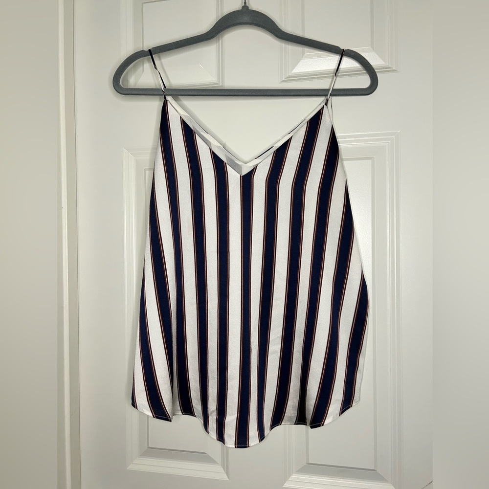 Express tank top, beautiful, preloved. Size M. - Picture 3 of 6